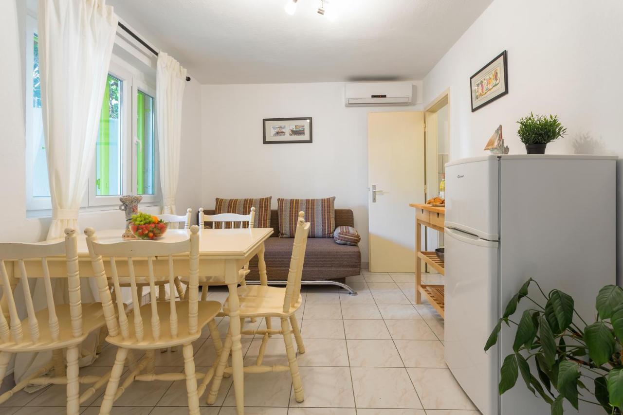 Central View Apartment Χβαρ Εξωτερικό φωτογραφία